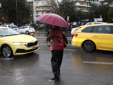 Κολυδάς: Αλλάζει ο καιρός από την Παρασκευή – Έρχονται δυνατές ριπές ανέμου, κεραυνοί, βροχές και καταιγίδες
